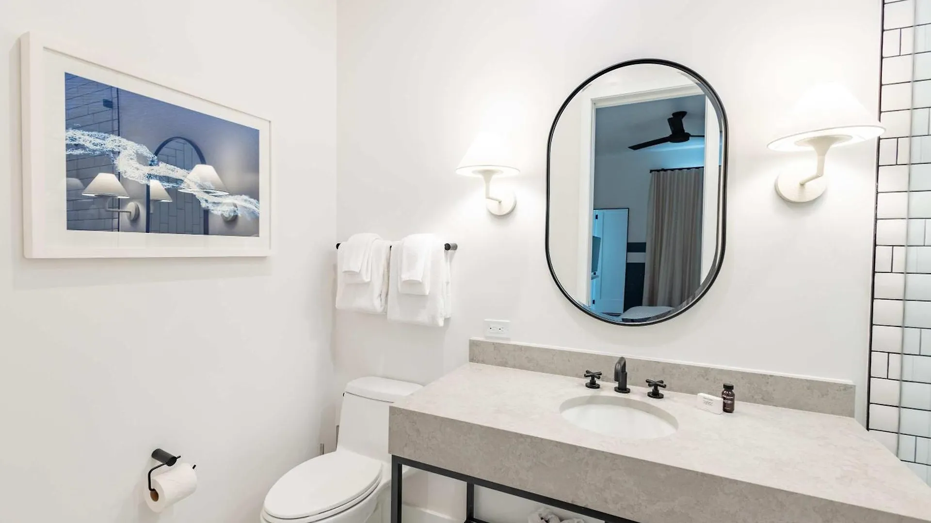 Parking Pool Dock - Starboard House Villa Key West Holiday home
